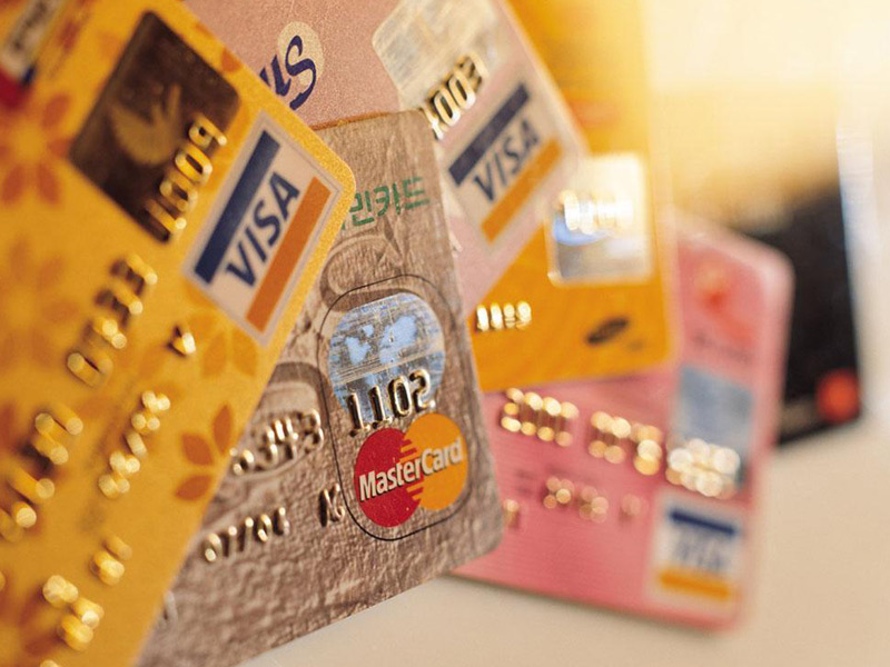 沈阳信用卡最低还款怎么算的？信用卡提现需要申请吗？